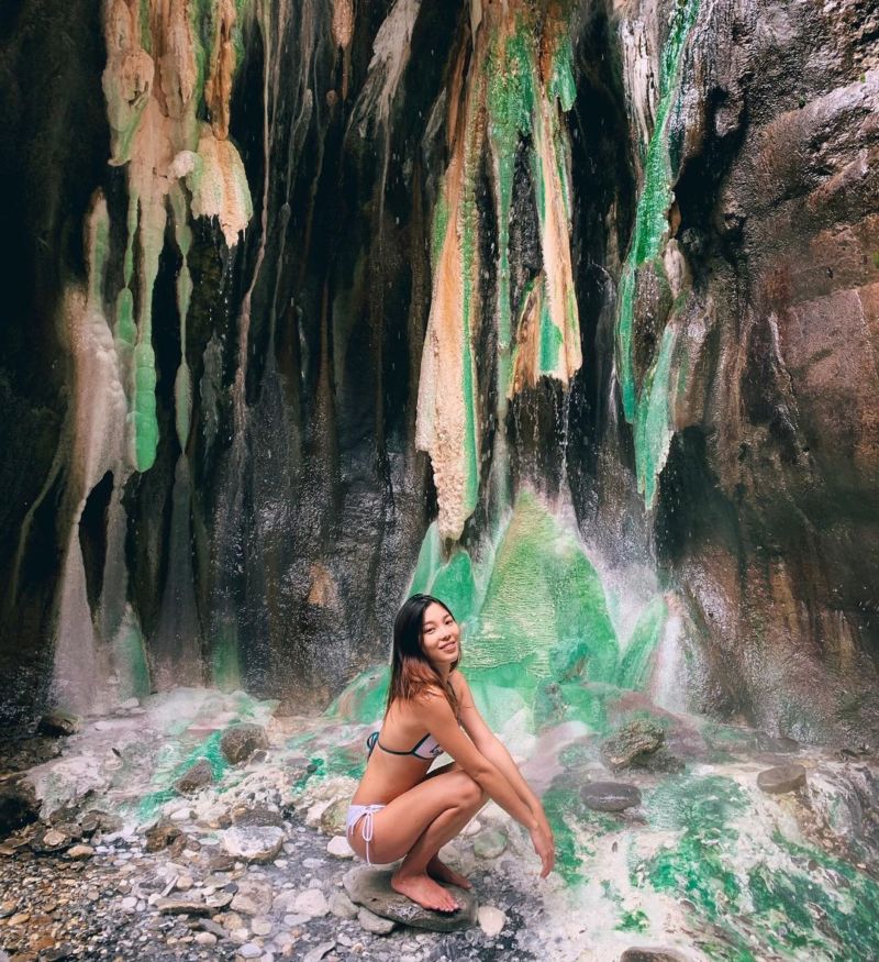 台東栗松野溪溫泉