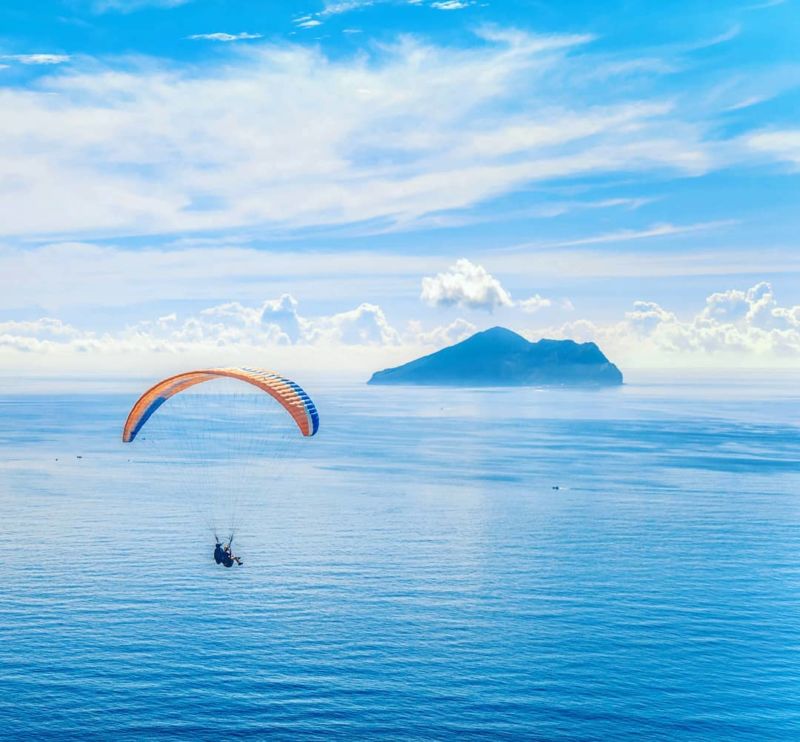 宜蘭旅遊外澳沙灘飛行傘