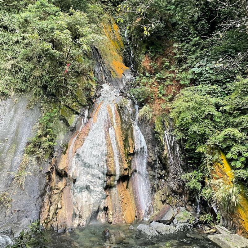 桃園四稜野溪溫泉