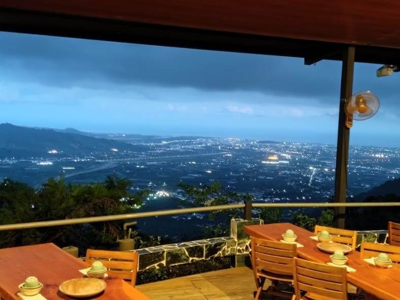 台東夜生活推薦｜大巴六九景觀餐廳 