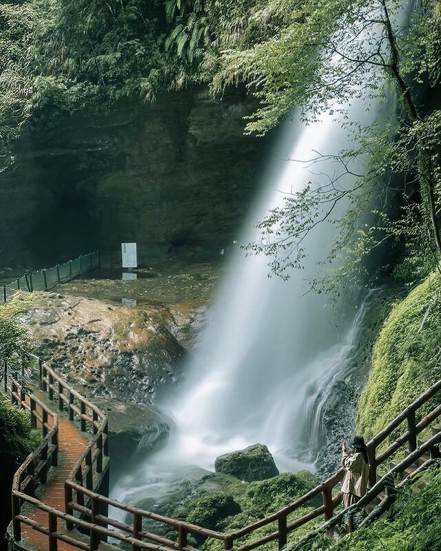 杉林溪松瀧岩瀑布