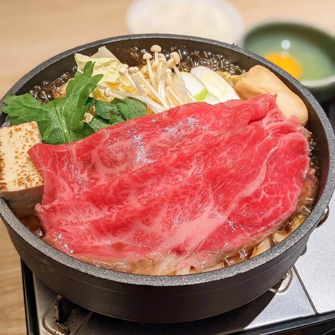 日本美食:和牛壽喜燒吃到飽只要1200日幣?!