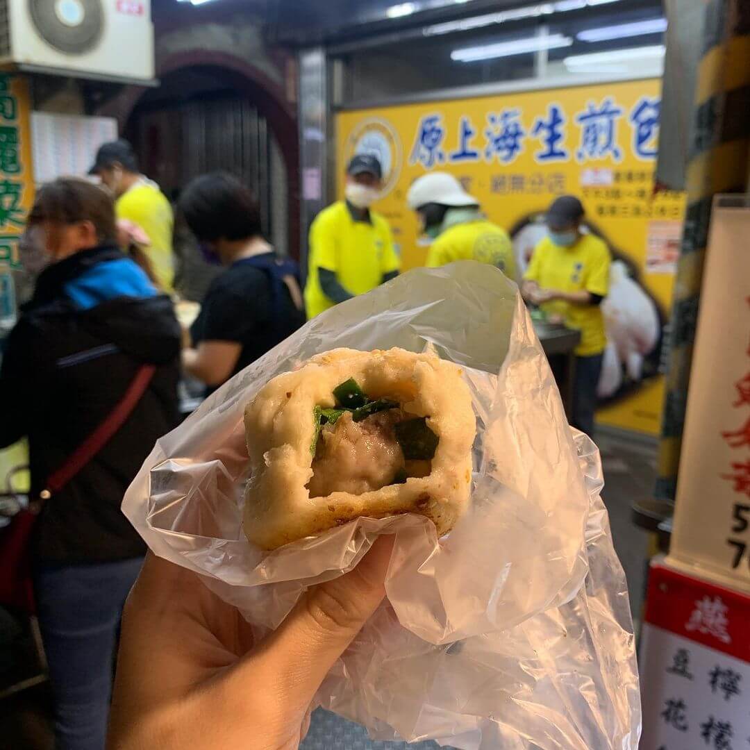 台北士林夜市必吃銅板台北美食｜鍾家原上海生煎包