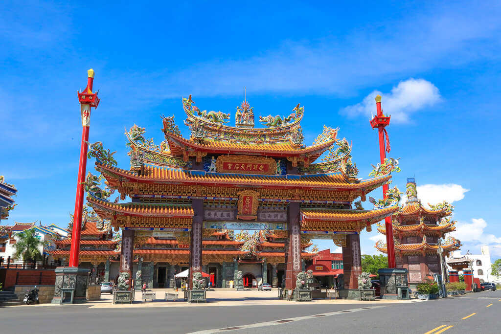 全台景點｜台灣宗教最大盛事，媽祖遶境進香即將開跑，全台必訪的媽祖廟清單一次走透透。