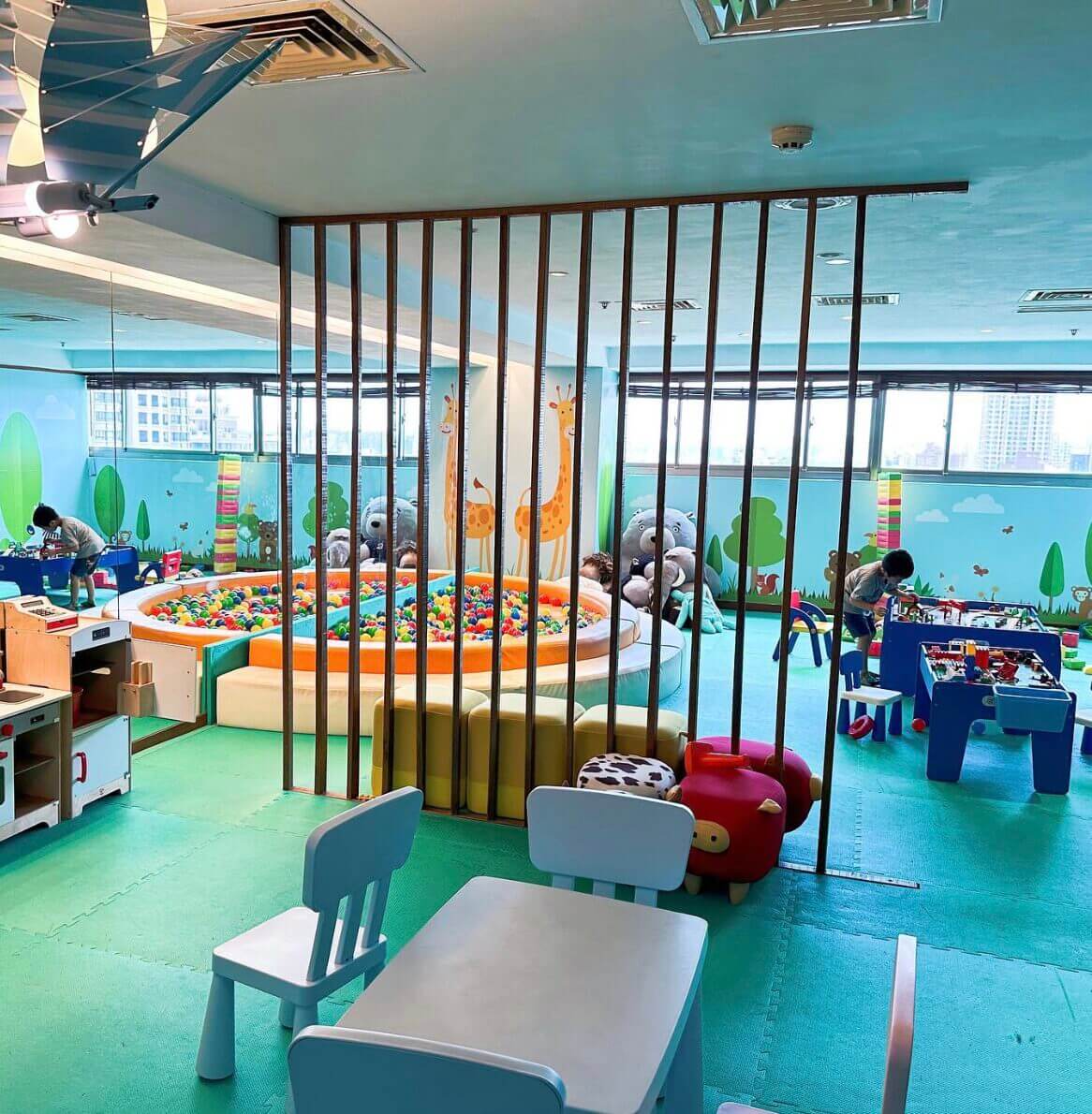 新竹住宿|週末連假的國內旅行最佳去處!最適合小孩放電、爸媽放鬆的新竹親子飯店推薦