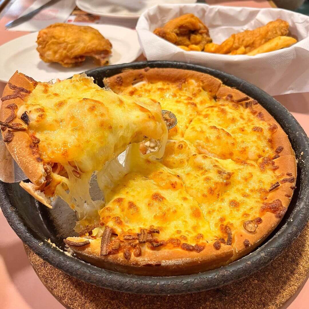 6 Must-Try Restaurants Near Taipei Dome