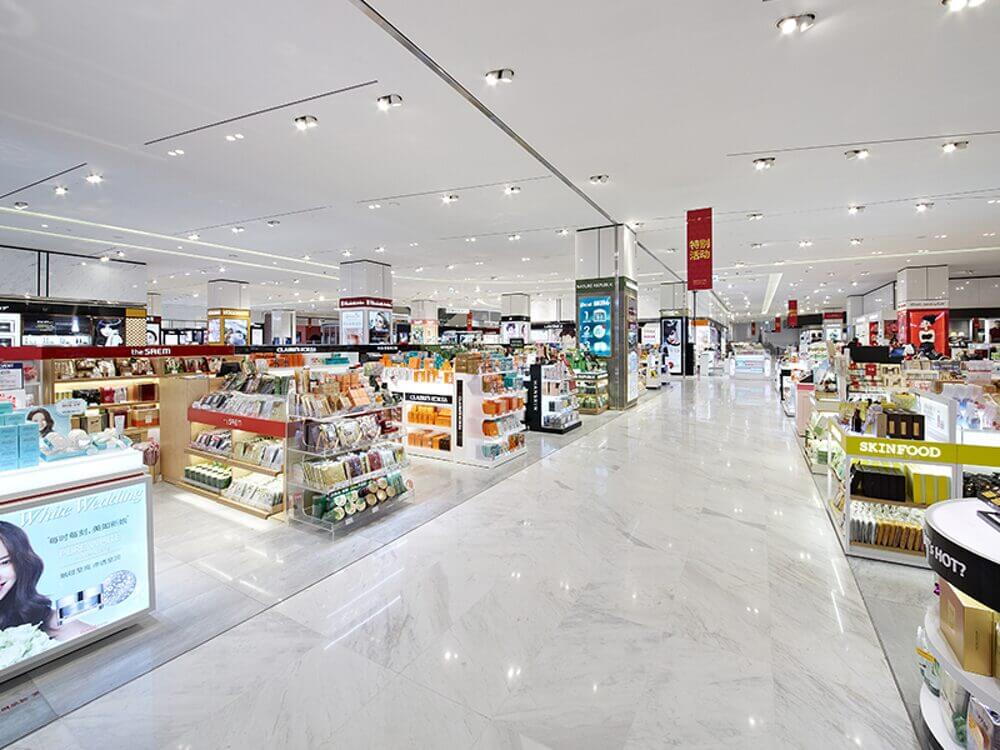 韓國自由行｜世界最大的百貨公司，韓國釜山新世界百貨Centum City店攻略，頂級汗蒸幕Spa Land超享受，必玩必吃必買一次搞定。