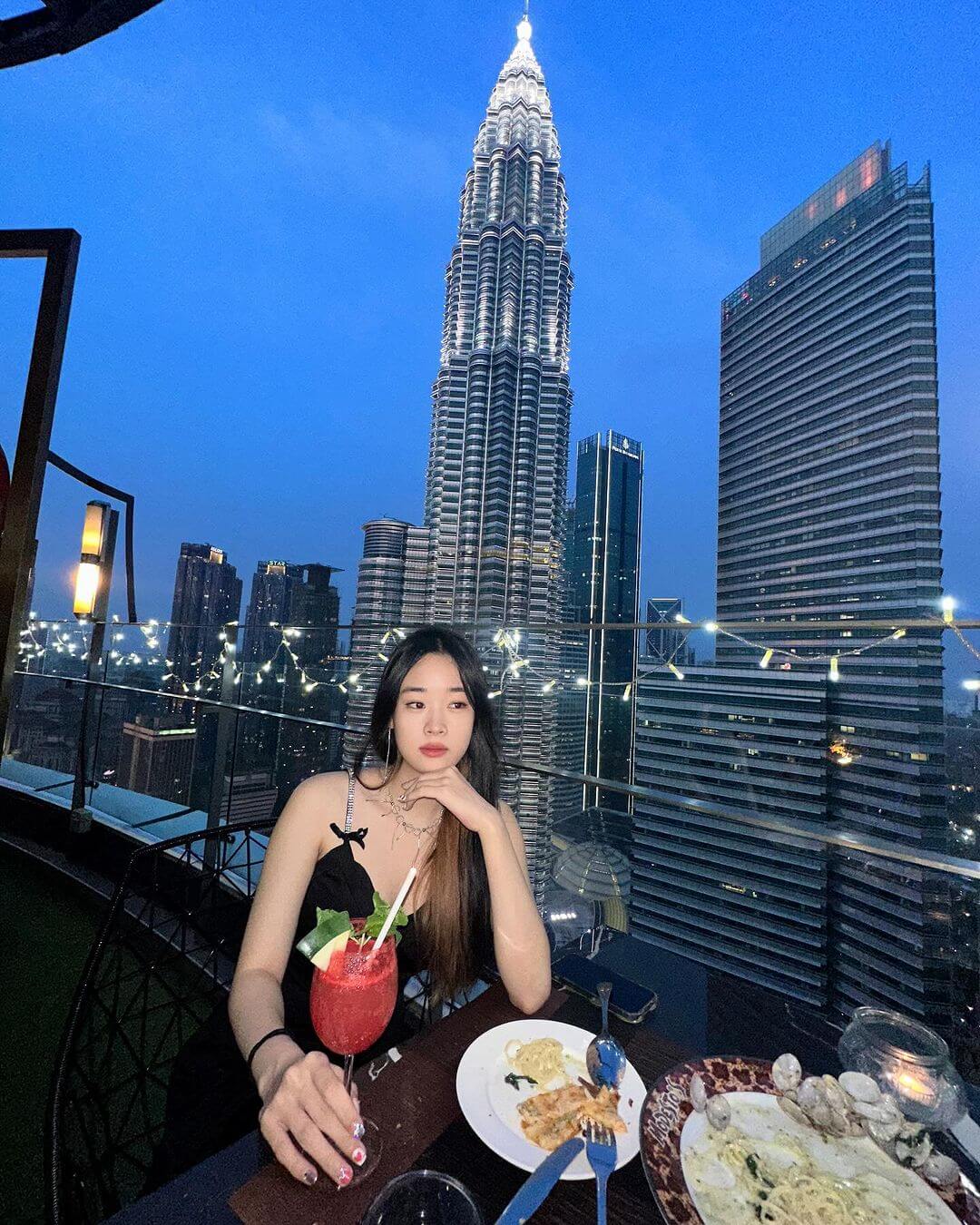 馬來西亞旅遊｜在SKY BAR來場浪漫約會吧！盤點馬來西亞超夯空中餐廳與酒吧，為夜晚劃下完美句點！
