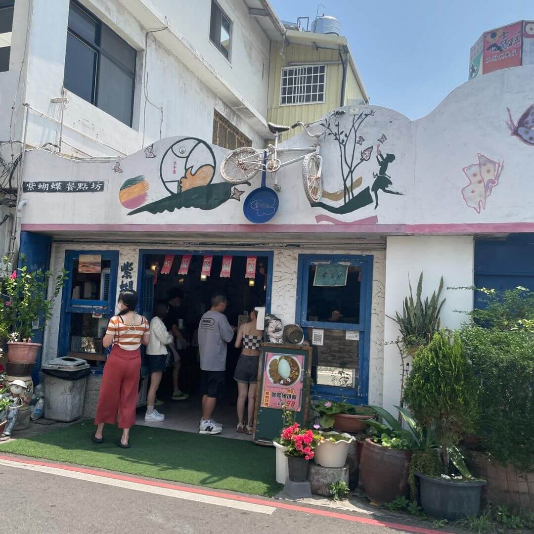 Miaoli Cuisine｜Discover Must-Try Delicacies Near Miaoli Train Station: Over 60 Years of Chewy Tapioca Pearls and Giant Meatballs Bigger Than Your Fist!
