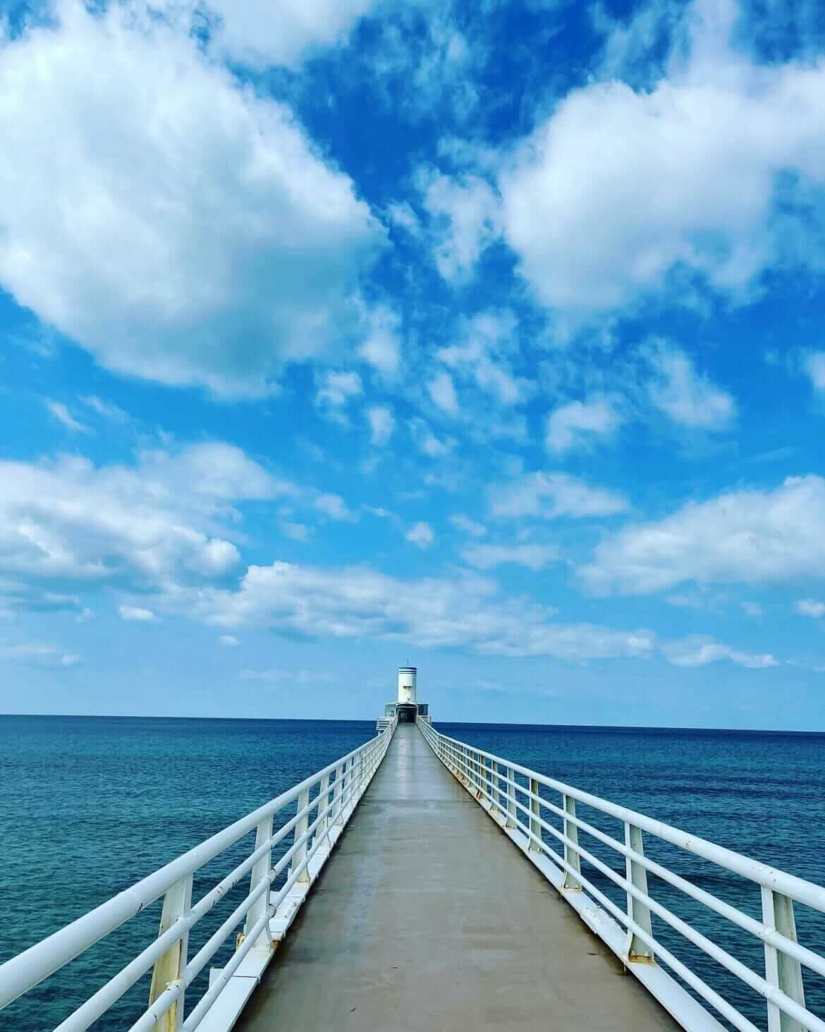 沖繩景點｜海島度假勝地，九個必訪景點一次看！懸崖上的神社、隱藏秘境Beach51