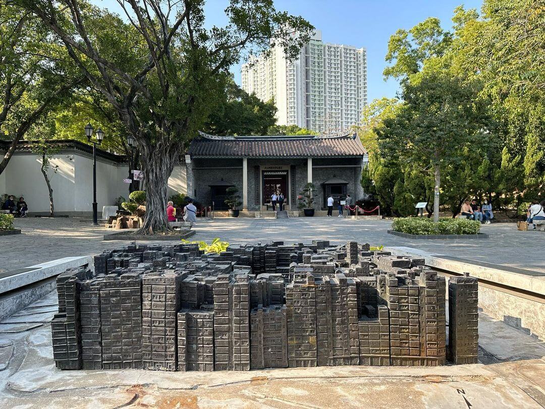 香港黃大仙周邊旅遊攻略｜九龍寨城公園
香港景點｜行前必讀！黃大仙祠參拜流程，加碼告訴你周邊旅遊攻略，好拍好逛好好買~