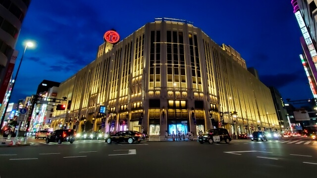 日本旅遊｜一覽東京新宿車站各大出口的必逛購物指南！