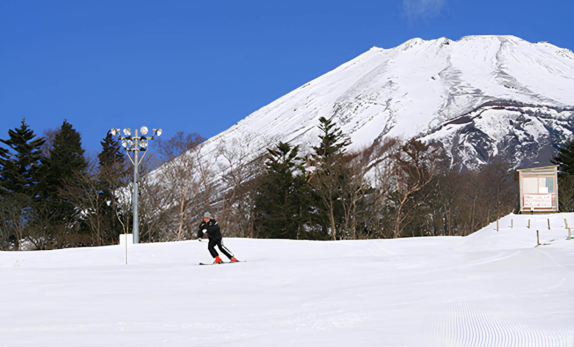 四大日本滑雪場指南：體驗粉雪與溫泉的完美冬季旅遊行程推薦