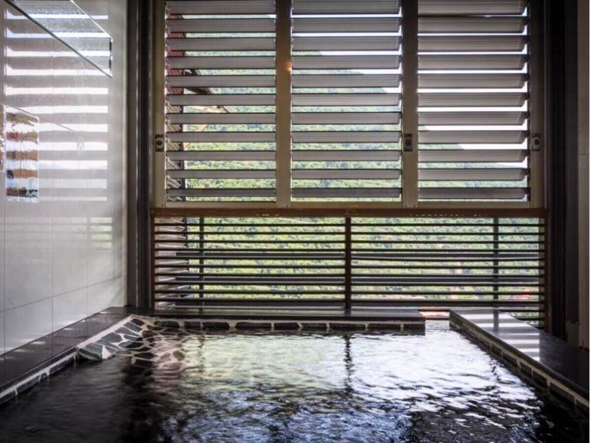 新北景點|到烏來泡溫泉放鬆身心!台北近郊「烏來溫泉」當日來回輕鬆無負擔 新北景點|到烏來泡溫泉放鬆身心!台北近郊「烏來溫泉」當日來回輕鬆無負擔