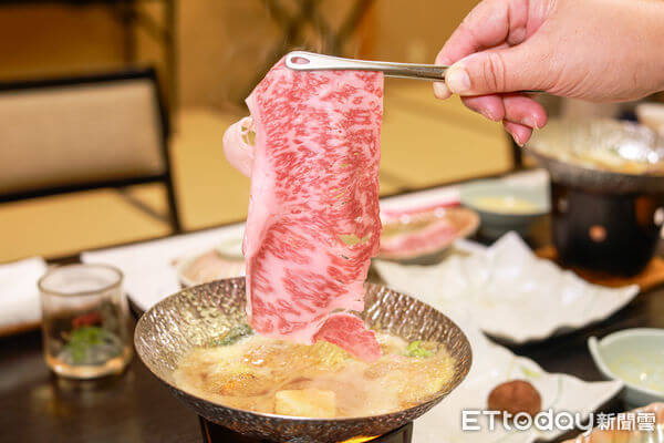 日本住宿|開箱鳥取必住「三朝館」!千坪日式風呂享雪見溫泉,再大嗑松葉蟹