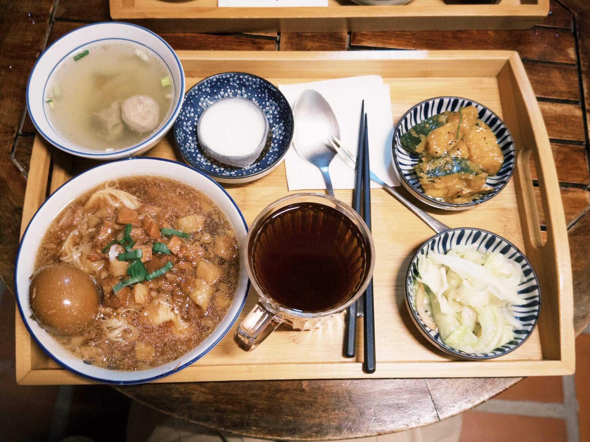 影|金門美食|隱藏在古厝的3家特色美食!低調版米其林料理、號稱金門最好吃滷肉