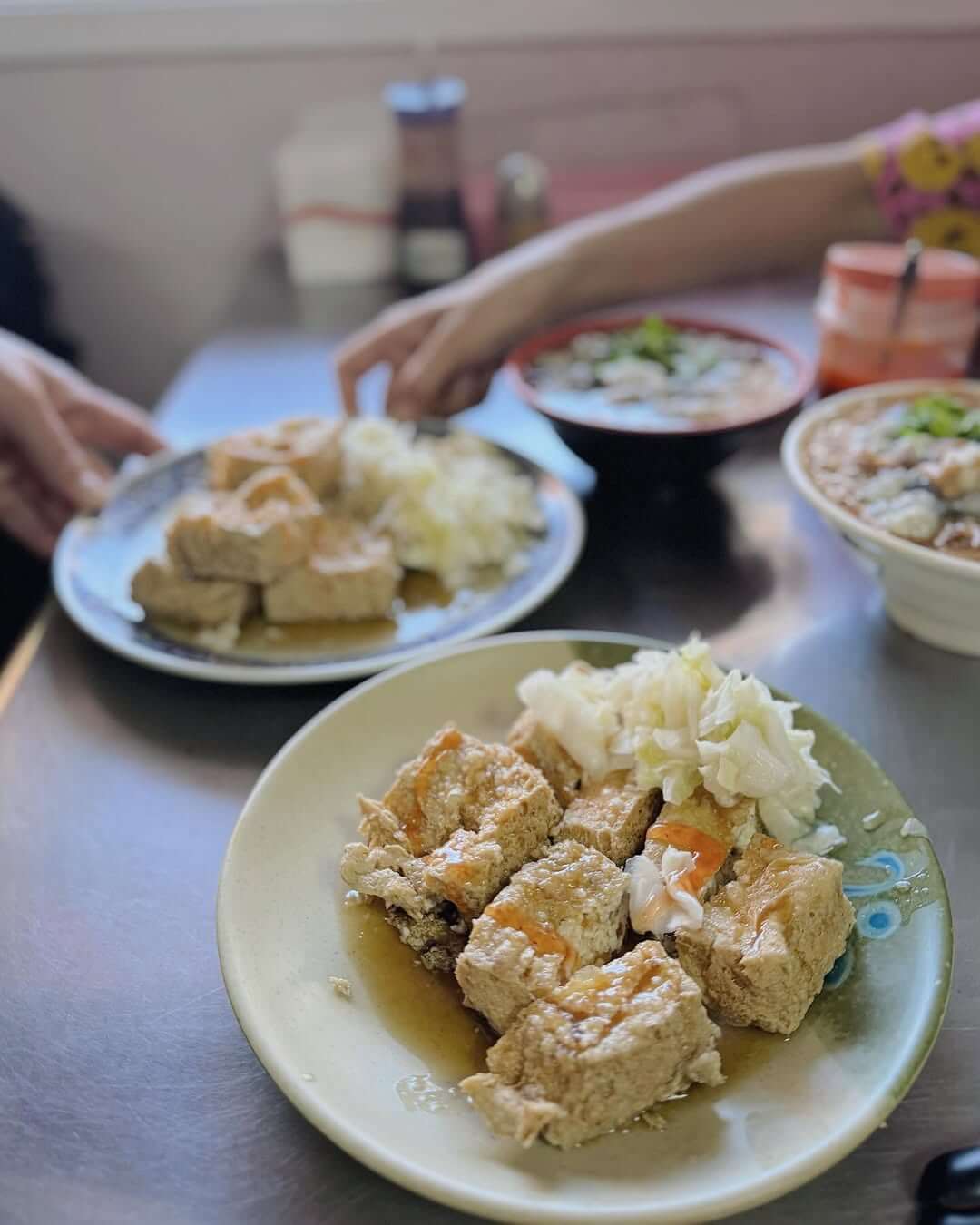 新北美食｜阿基-手工臭豆腐 大腸蚵仔麵線