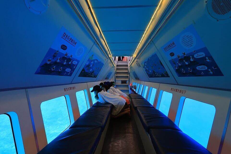小琉球二日遊|從陸上飆速到海底漫遊,卡丁車刺激體驗、海底玻璃船探險,一次玩遍人氣打卡景點!