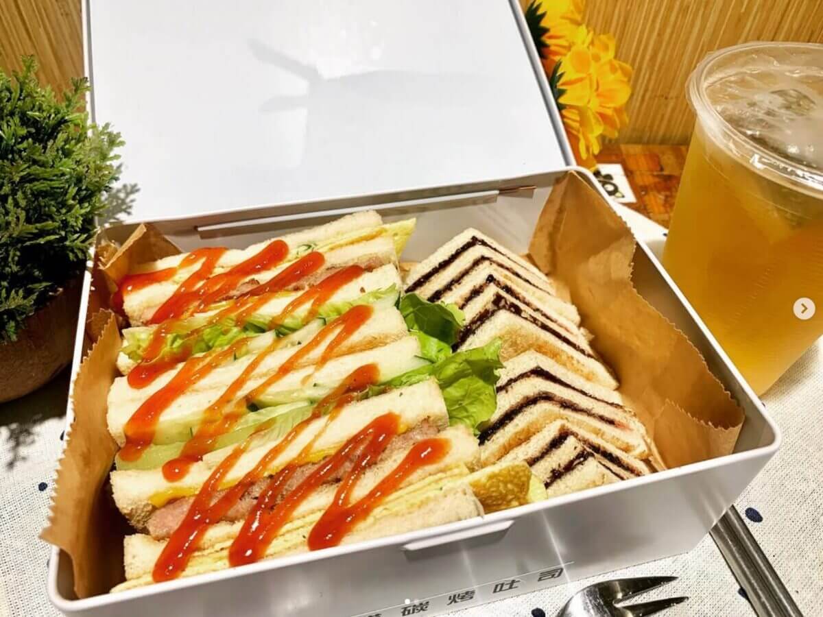 台北美食｜夜貓子看過來！台北宵夜必吃4家美食 ，從爐端燒到炭烤吐司都太犯規！