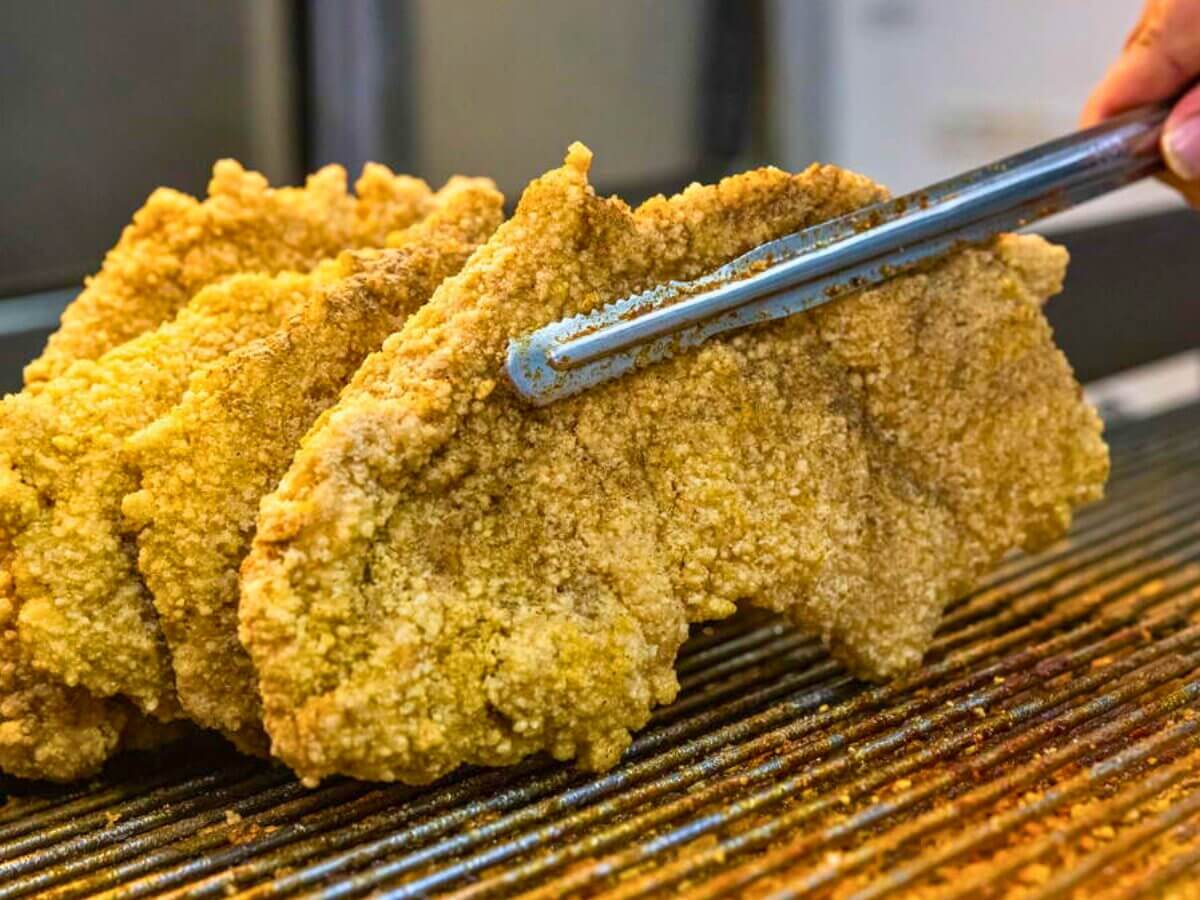 台北一日遊｜士林賞菊一日遊攻略！從早午餐、賞花到夜市美食的完美行程！