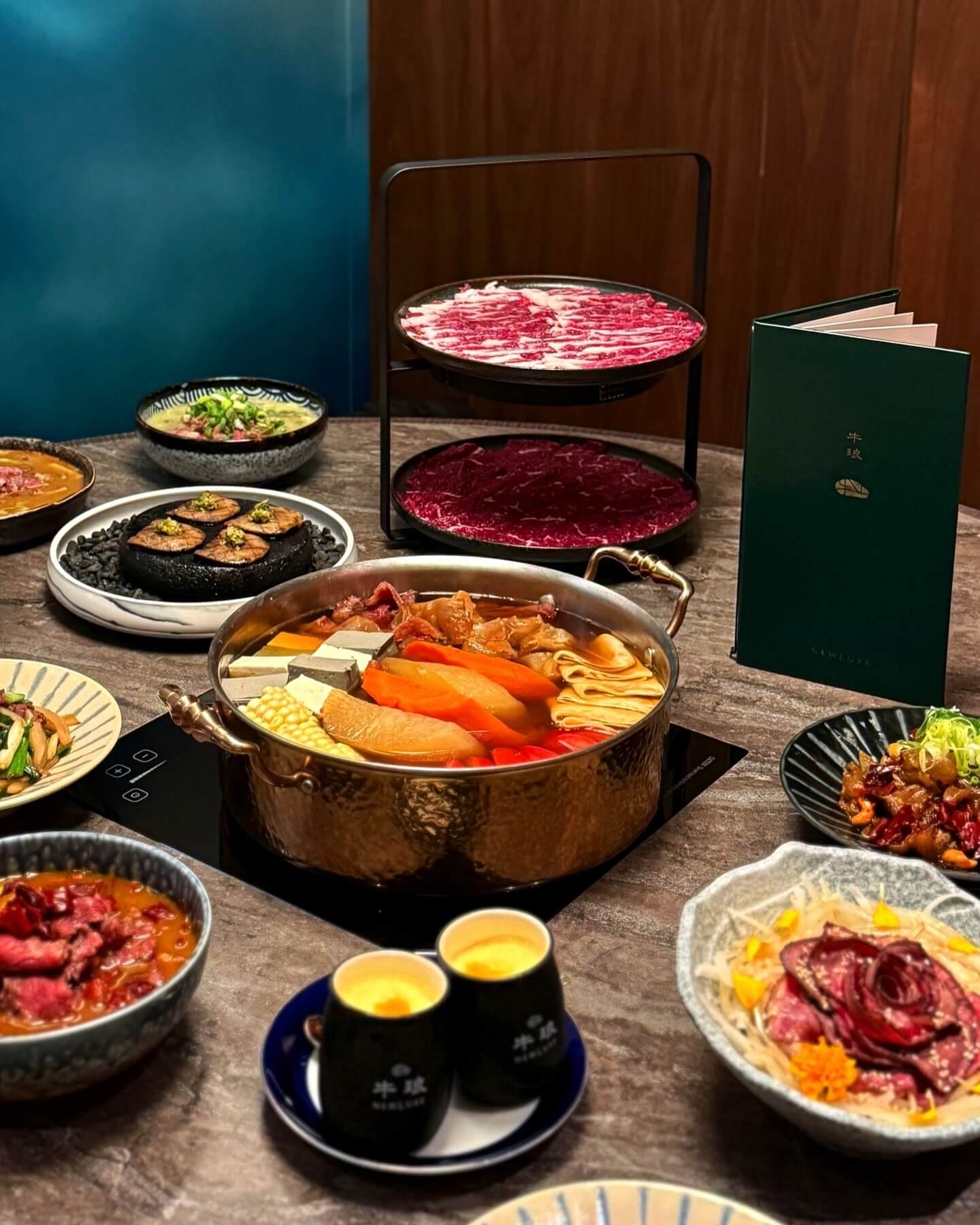 台北溫體牛火鍋 牛琅溫體牛火鍋 春大直店