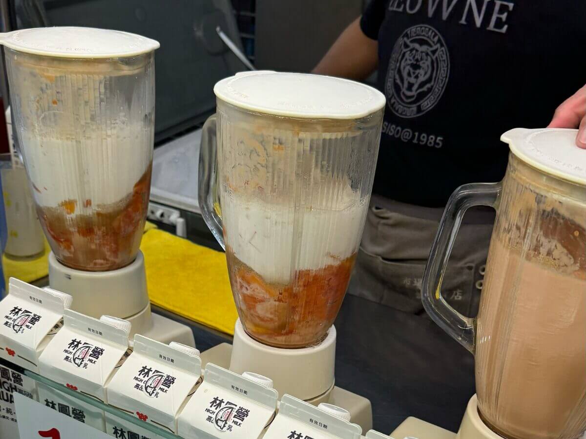 新北美食｜三重在地人逛的三和夜市，500 元實測吃 7 家美食清單