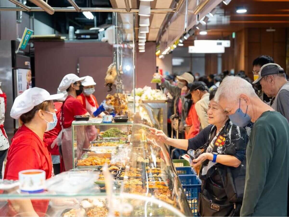 2026全台年貨大街|北中南東走春必逛市集一次看,營業時間、地點、亮點攻略 2026全台年貨大街懶人包|北中南東走春必逛市集一次看!時間、地點、亮點整理