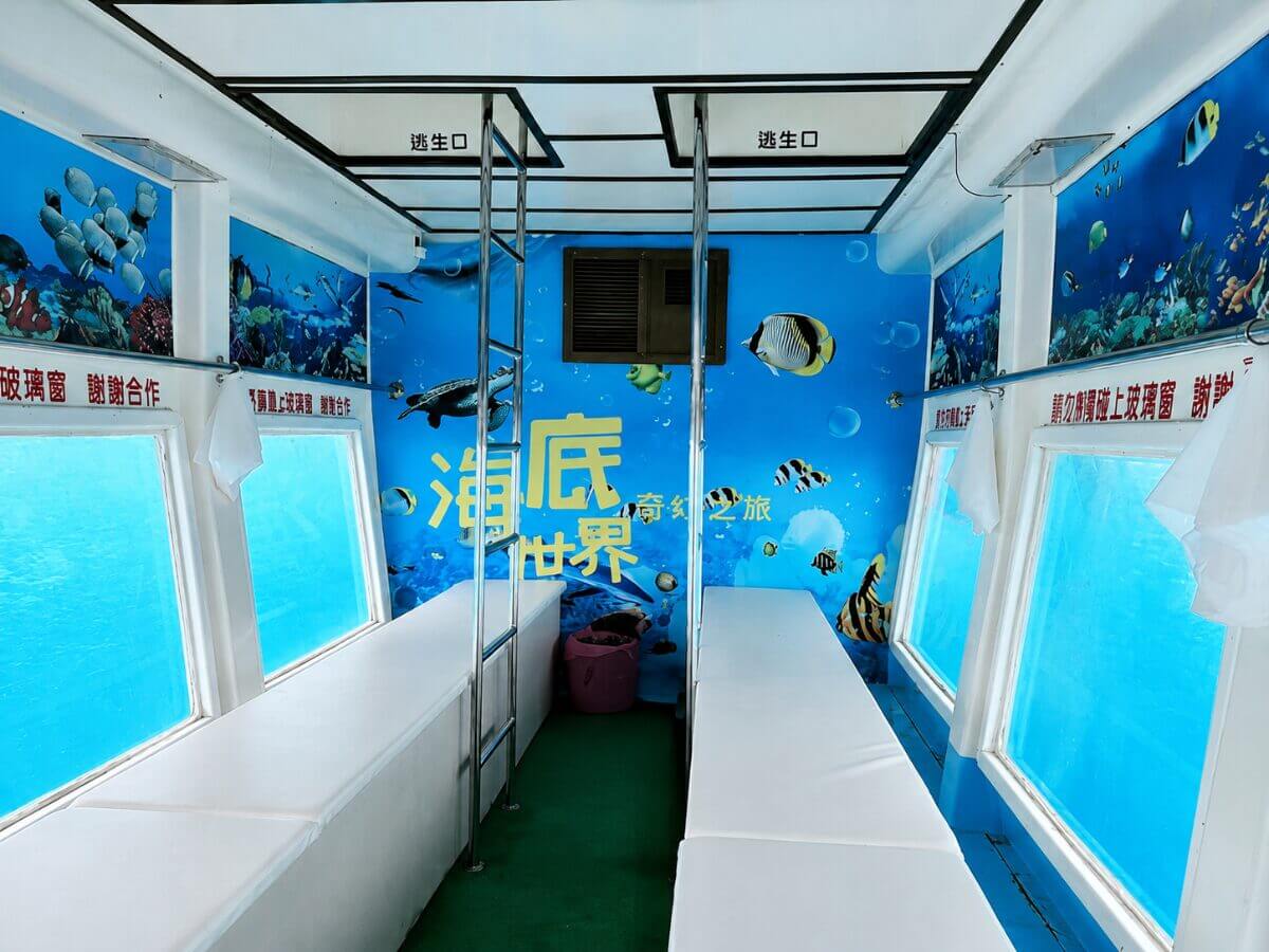 2026墾丁水上活動｜夏季熱門體驗TOP7，藍洞潛水、水上摩托車、香蕉船一次整理！